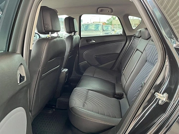 Opel Astra, 2013г, передний привод, автомат