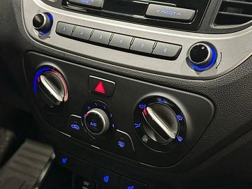 Hyundai Solaris, 2017г, передний привод, автомат