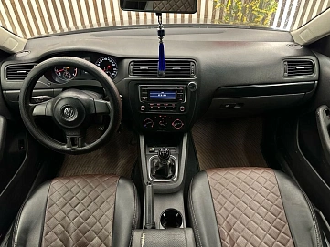 Volkswagen Jetta, 2014г, передний привод, механика
