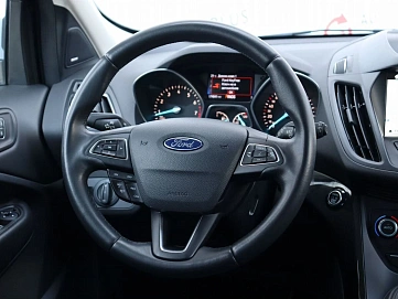 Ford Kuga, 2019г, передний привод, автомат