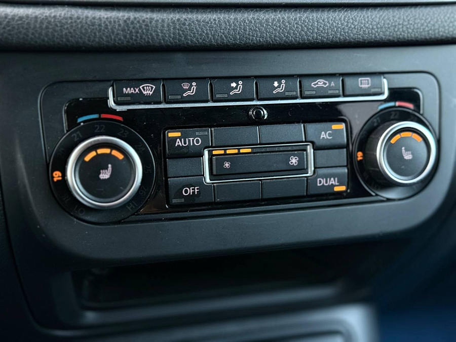 Volkswagen Tiguan, 2011г., передний привод, механика