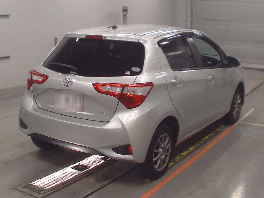 Toyota Vitz, 2019г., полный привод, вариатор