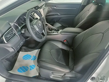 Toyota Camry, 2019г, передний привод, автомат