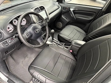 Toyota RAV4, 2004г, передний привод, автомат