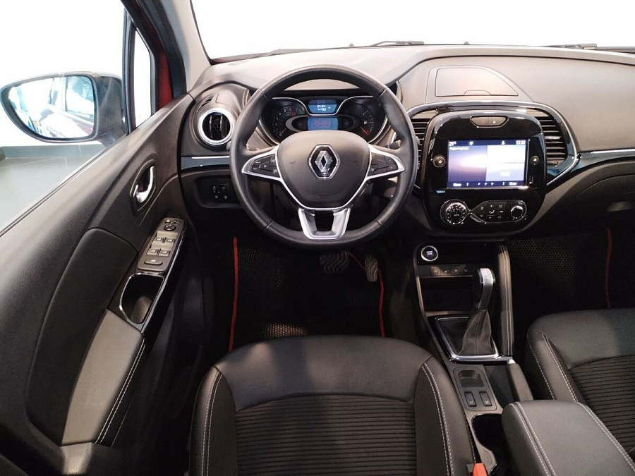 Renault , 2021г., передний привод, автомат