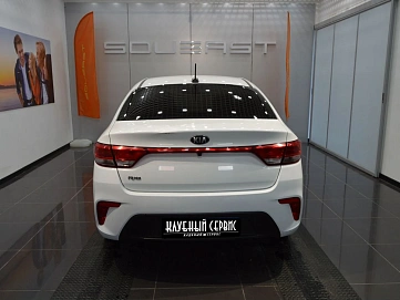 Kia Rio, 2017г, передний привод, механика