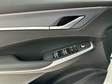 Changan , 2024г., передний привод, автомат