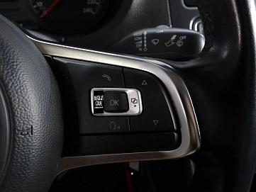 Volkswagen Polo, 2019г, передний привод, автомат