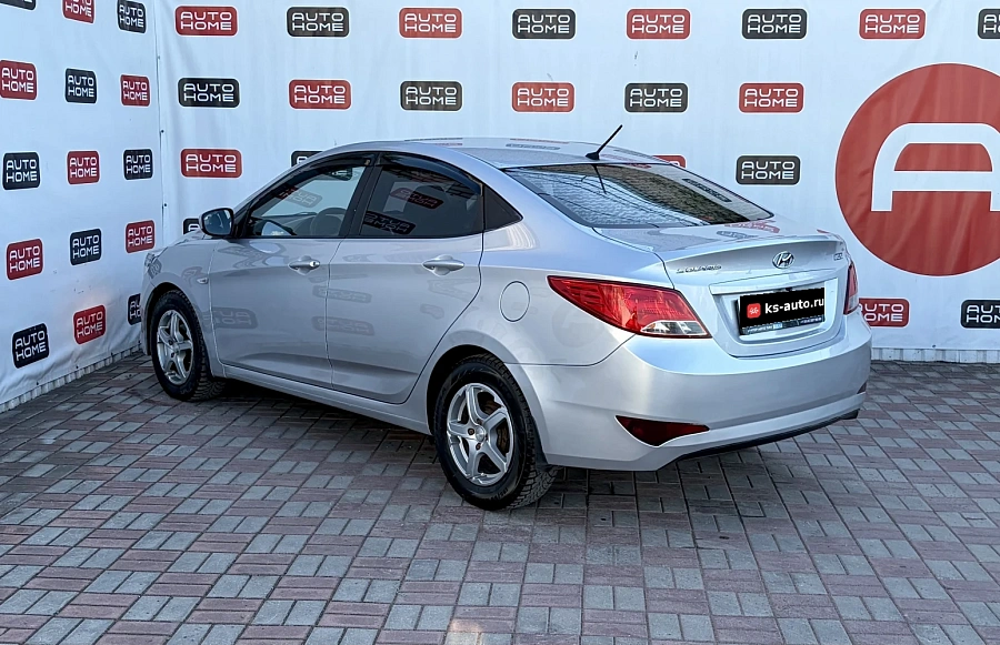 Hyundai Solaris, 2016г., передний привод, автомат