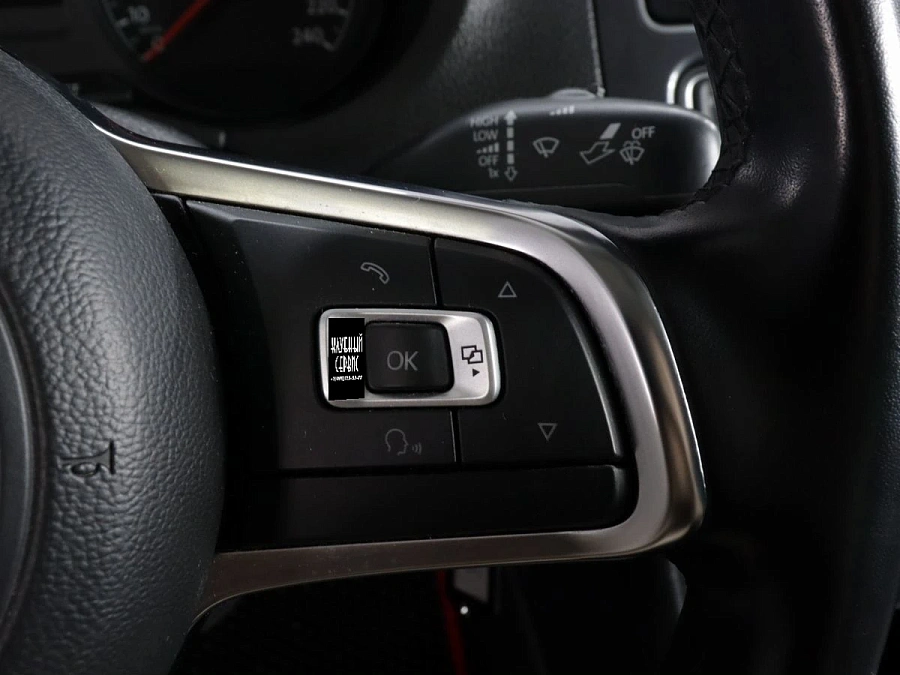 Volkswagen Polo, 2019г., передний привод, автомат