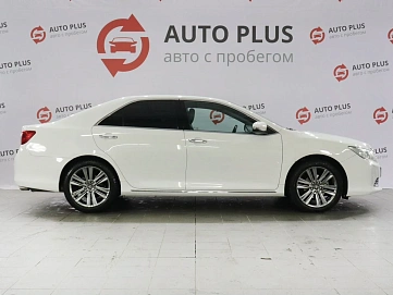 Toyota Camry, 2014г, передний привод, автомат