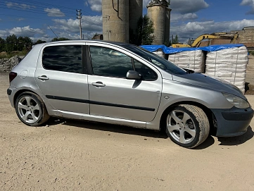 Peugeot 307, 2003г, передний привод, автомат
