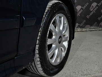 Hyundai Sonata, 2006г, передний привод, автомат