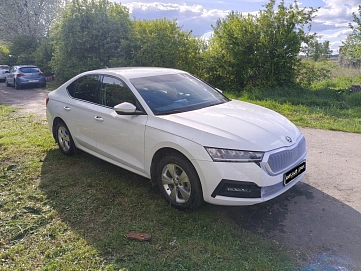 Skoda Octavia, 2022г, передний привод, автомат