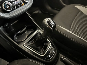 Lada (ВАЗ) Vesta, 2018г, передний привод, механика