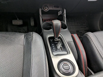 Mitsubishi Outlander, 2013г, полный привод, вариатор