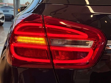 Mercedes-Benz , 2015г., полный привод, робот