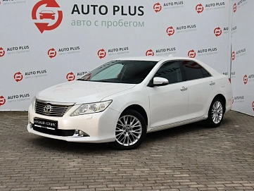Toyota Camry, 2014г, передний привод, автомат