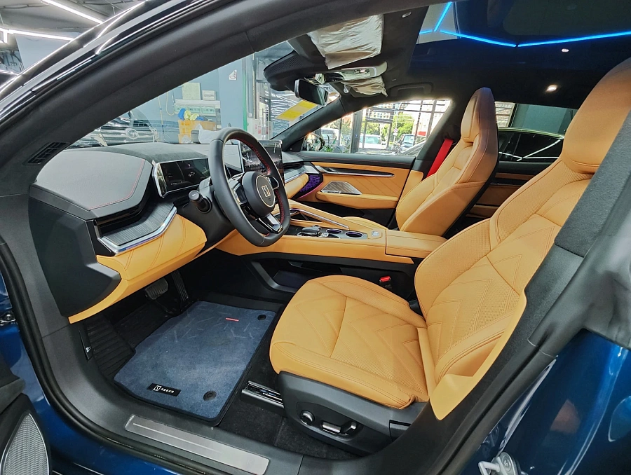 Zeekr 001, 2023г., полный привод, автомат
