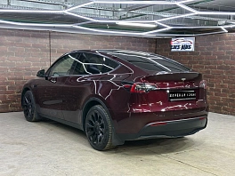 Tesla Model Y, 2023г, задний привод, автомат