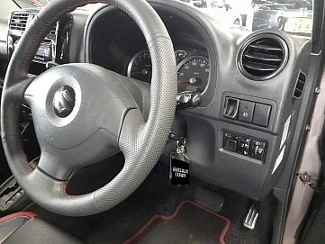Suzuki Jimny, 2013г, полный привод, автомат