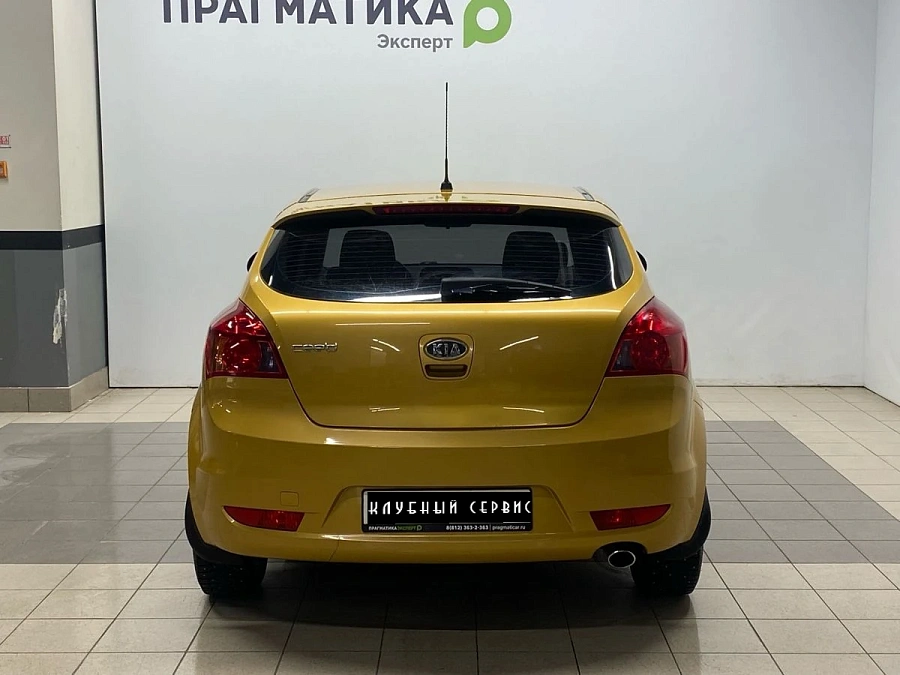 Kia Ceed, 2008г., передний привод, автомат