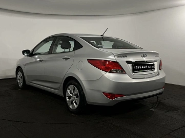 Hyundai Solaris, 2015г, передний привод, механика