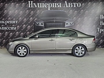 Honda Civic, 2008г, передний привод, механика