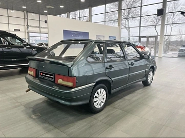 Lada (ВАЗ) 2114, 2005г., передний привод, механика