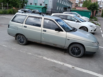 Lada (ВАЗ) 2111, 2002г, передний привод, механика