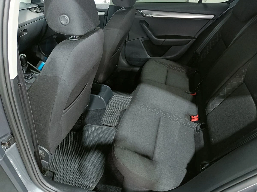 Skoda Octavia, 2018г., передний привод, механика