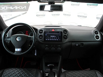 Volkswagen Tiguan, 2008г, полный привод, автомат