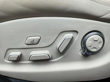 Genesis GV80, 2021г, задний привод, автомат