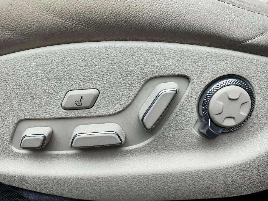 Genesis GV80, 2021г., задний привод, автомат