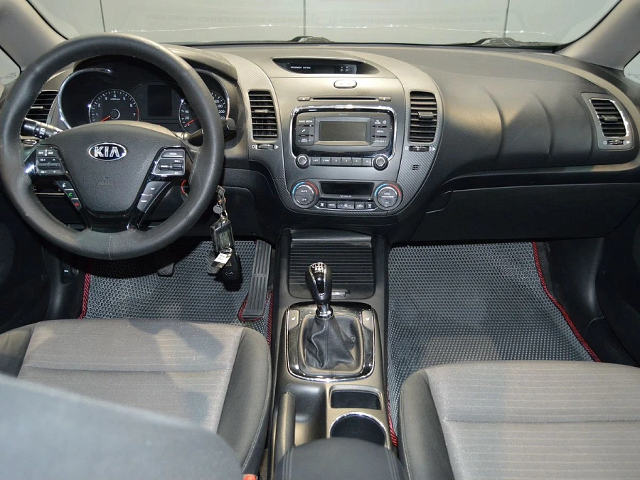 Kia Cerato, 2017г., передний привод, механика