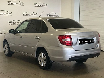 Lada (ВАЗ) Granta, 2022г, передний привод, механика