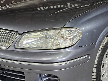 Nissan Sunny, 2003г, передний привод, автомат