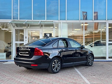 Volvo S40, 2008г, передний привод, механика