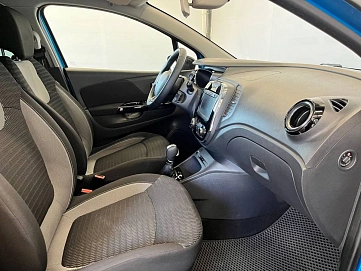 Renault Kaptur, 2016г., полный привод, автомат