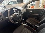 Volkswagen Polo, 2020г., передний привод, автомат