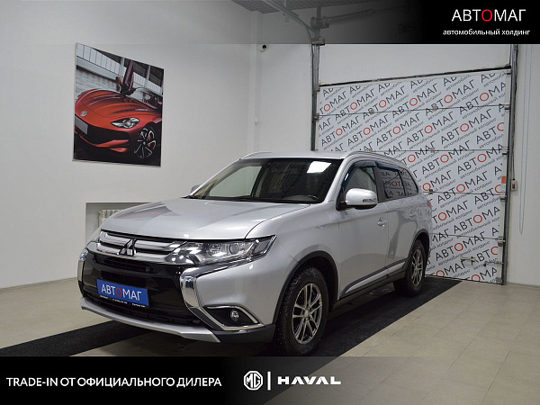 Mitsubishi Outlander, 2015г., полный привод, вариатор