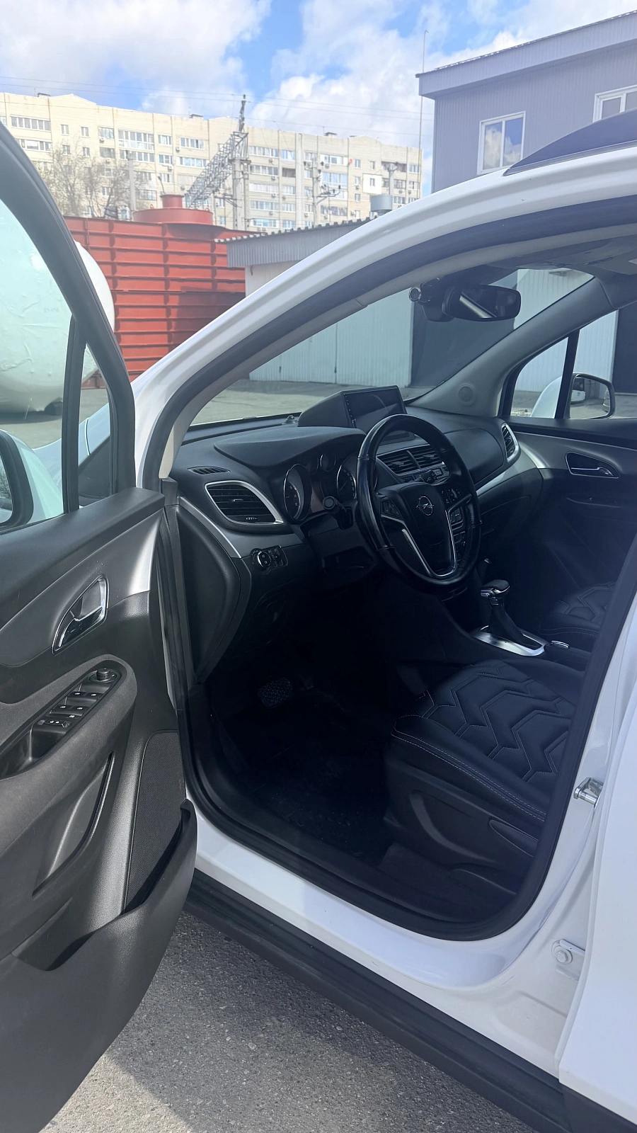 Opel Mokka, 2014г., полный привод, автомат