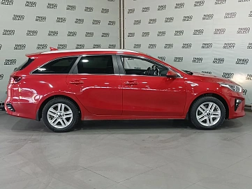 Kia Ceed, 2020г, передний привод, автомат