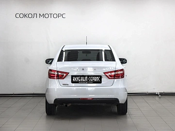 Lada (ВАЗ) Vesta, 2017г, передний привод, механика