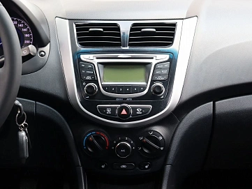 Hyundai Solaris, 2013г, передний привод, механика
