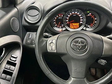 Toyota RAV4, 2006г, полный привод, автомат