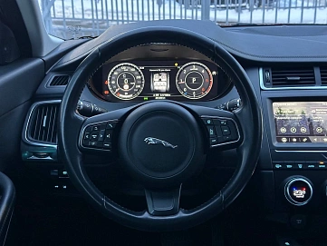 Jaguar E-Pace, 2018г, полный привод, автомат