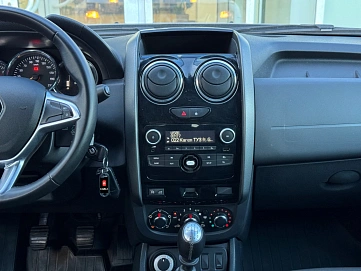 Renault Duster, 2020г., полный привод, механика