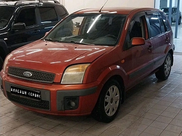 Ford Fusion, 2007г, передний привод, робот