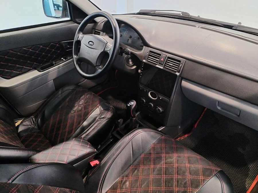 Lada (ВАЗ) , 2008г., передний привод, механика